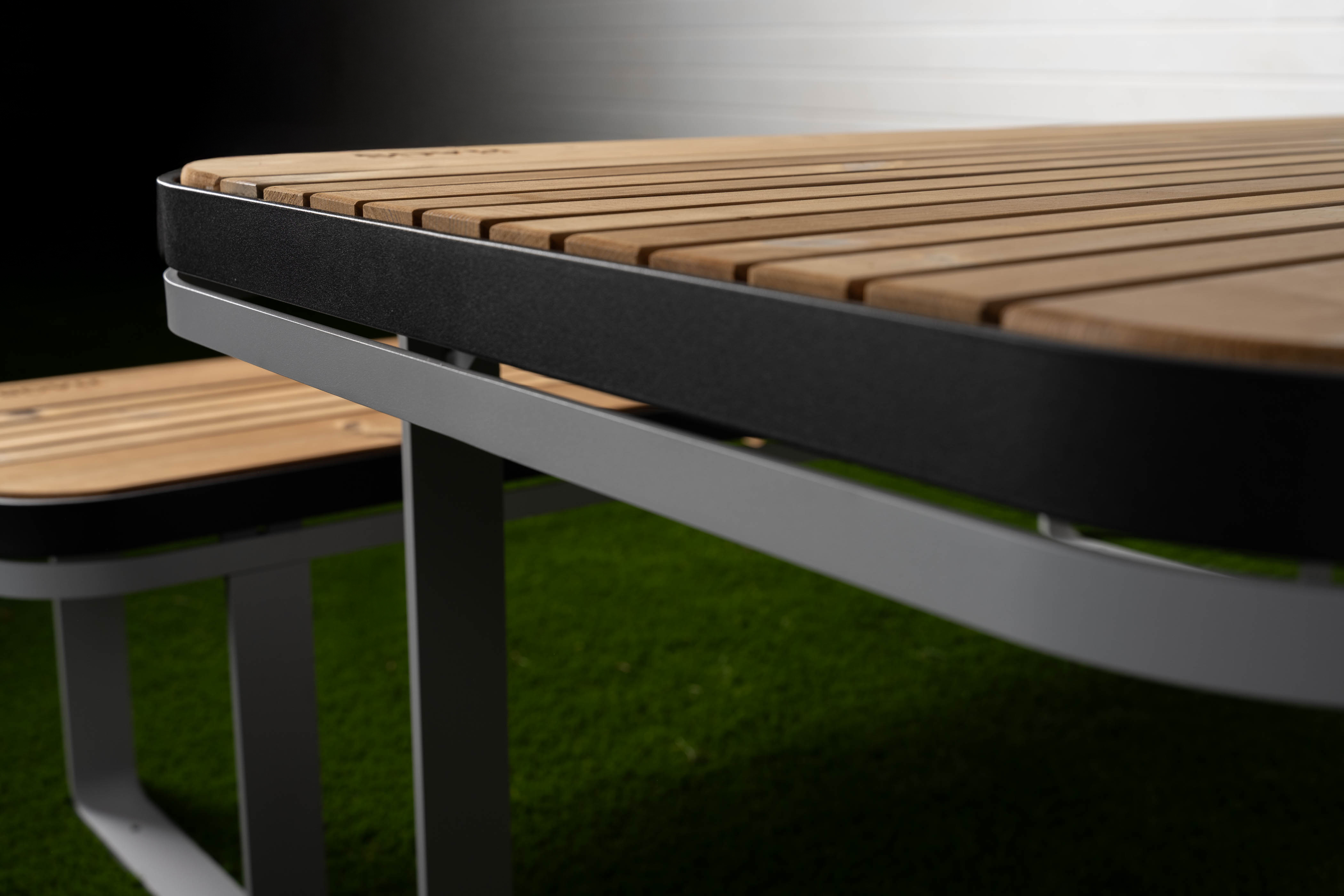Table Aneby